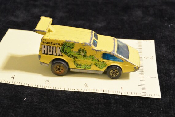 incredible hulk hot wheels van