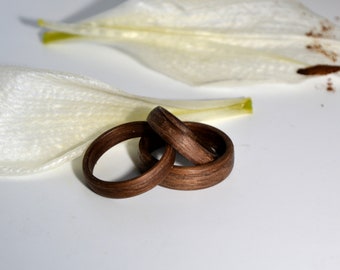 Bague en bois, alliance,  anneau en bois courbé , bijoux fait à la main, Mariage, anneaux en bois courbé , noyer