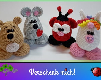 Crochet pattern Give me 2, lucky charm