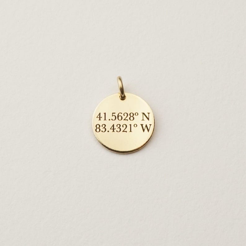 Charm de coordenadas, Charm de disco de coordenadas personalizado / Relleno de oro de 14 k, Plata de ley, Relleno de oro rosa imagen 1