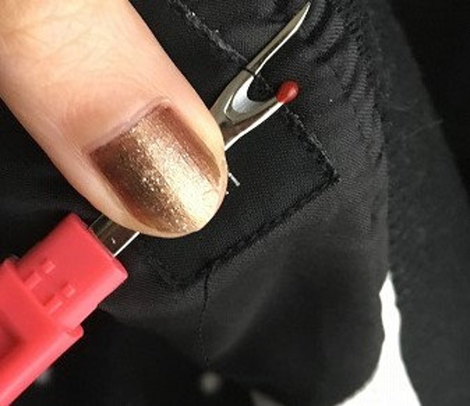 Stitch ripper with capTool for cutting the seam or stitchcan Etsy