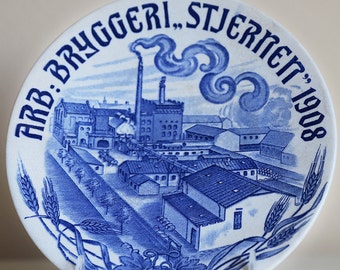 Vintage Aluminia Danesa Cervecería Glazed Placa, 1908