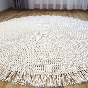 BOHO NURSERY RUG, Round Rug with Fringe, Boho Throw, Large Round Rug, Small Round Rug, Nursery Rug, Crocheted Rug, Rugs for Living room