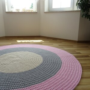Pastel rug, Simple Modern Rug, Modern kids floor mat, crochet round rug, nursery crochet rug, round nursery rug, boho nursery rug, carpet zdjęcie 8