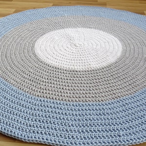 Crochet blue rug, nursery rug, BLUE ROUND RUG, white rug, large area rug, nursery decor boy, toddler room decor, braided rug, crochet carpet
