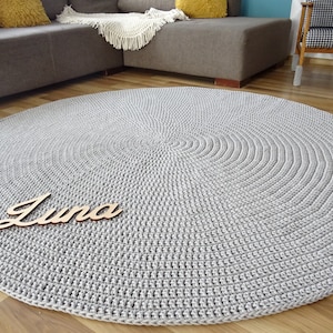 Grey  round rug, small crochet rug, braided round rug, bedroom rug, bath mat, small round rug, scandinavian rug, nursery rug, scandinavian