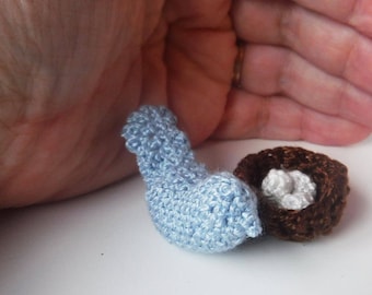 Virkat mönster för fågel och bo – Amigurumi vårdekor (mönster från USA och Storbritannien)