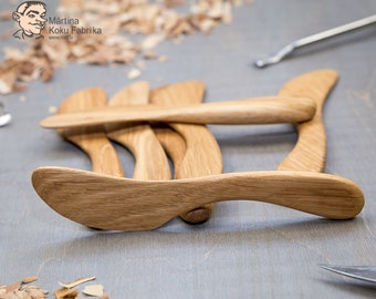 Handmade Oak Wood Butter Knife, Kitchen Spreader Utensil