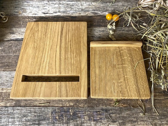 Eichenholz Ständer, Tablet Ständer, Ständer für mehrere Geräte, Einfache  Holz Dockingstation, Halter für Bücher und Telefone, personalisiertes  Geschenk, Raumdekor - .de