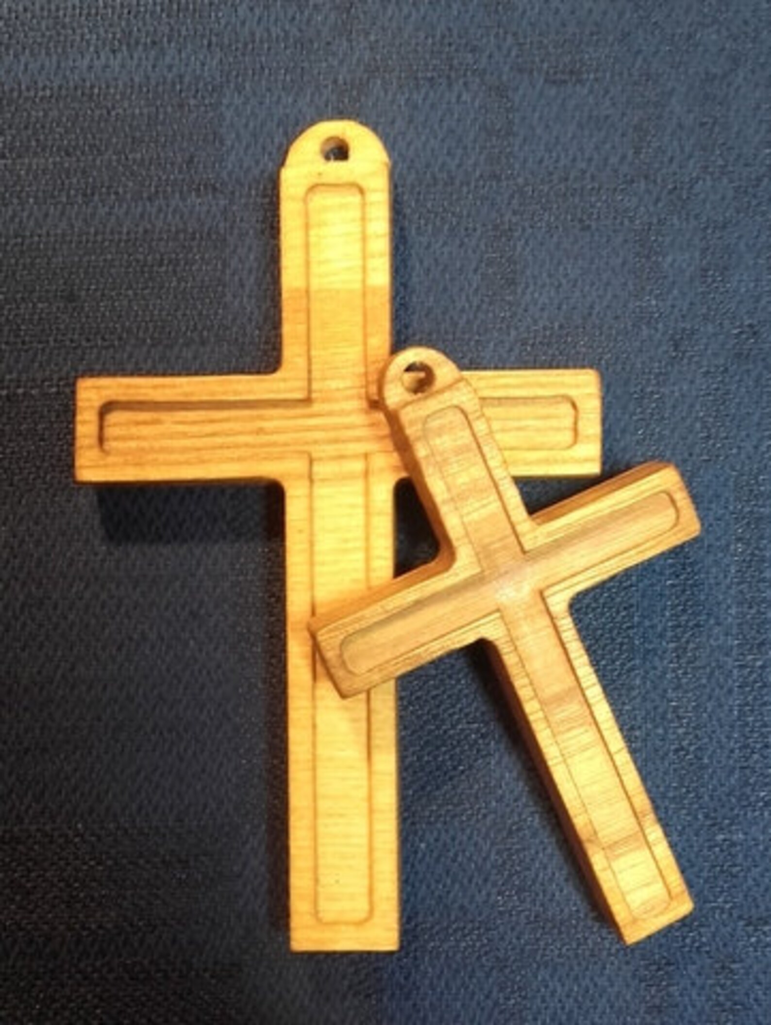 Christian Wood Cross Jesus Christ Necklace Wooden Wrist Etsy