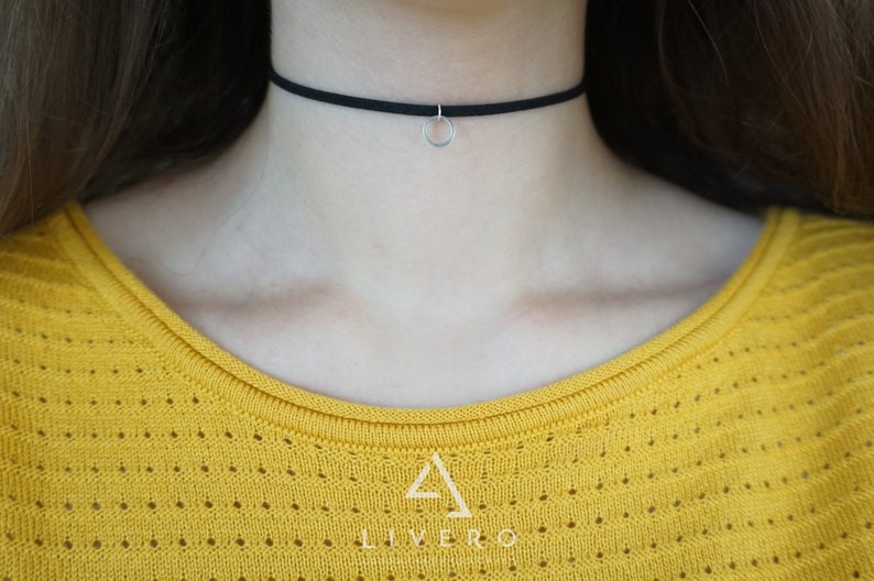 Adjustable choker Ring necklace Pendant choker Charm choker Minimal choker Thin choker Black choker Ring pendant Suede choker String choker