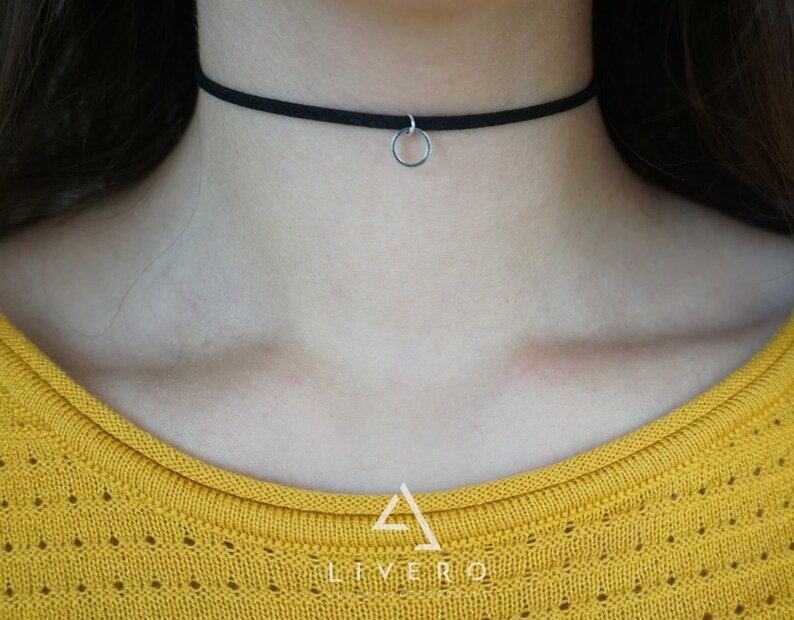 Adjustable choker Ring necklace Pendant choker Charm choker Minimal choker Thin choker Black choker Ring pendant Suede choker String choker