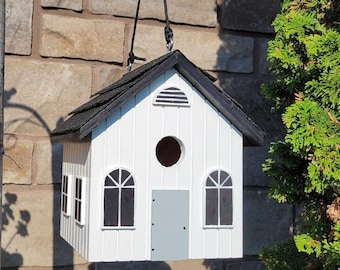Hanging Birdhouse, Handmade Bird House, Outdoor Wood Birdhouse, Functional Birdhouse, Country Birdhouse, Colonial Birdhouse