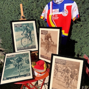 Capa com foto da revista Tour de France de uma publicação francesa dos anos 1950, impressões emolduradas de lembranças colecionáveis do ciclismo