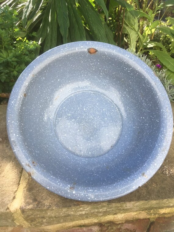 Emaille Schussel Als Waschbecken