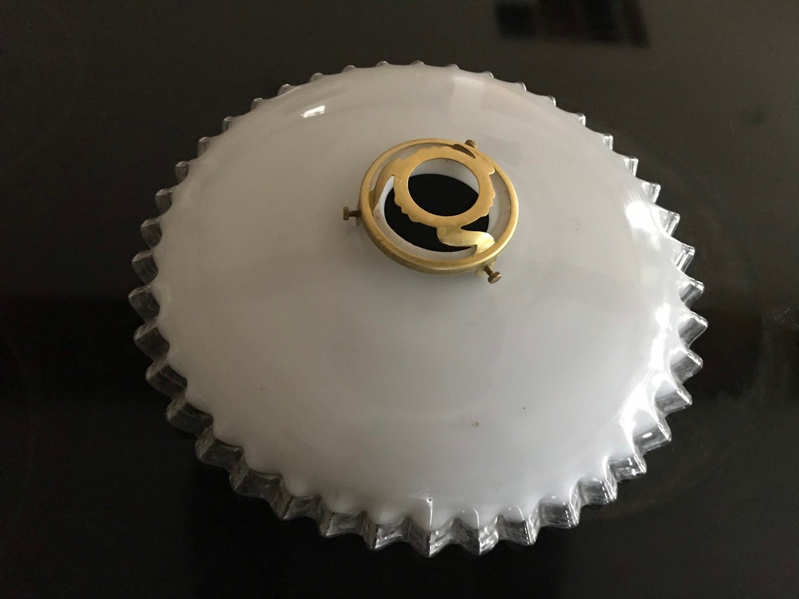 Weißer Deckenanhänger Schirm aus weißem Opalglas mit | Etsy