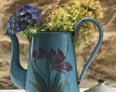 French enamel coffee pot 1950 s French cuisine, Home Decor.