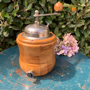Vintage koffiemolen, Franse keuken, woondecoratie