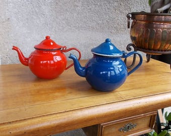 Vintage 2 Enamel Teapots Orange/Blue
