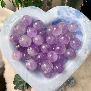Mini Amethyst Sphere, Mini Crystal, Crystal Ball, Purple Crystal, Purple Amethyst, Pale Purple,