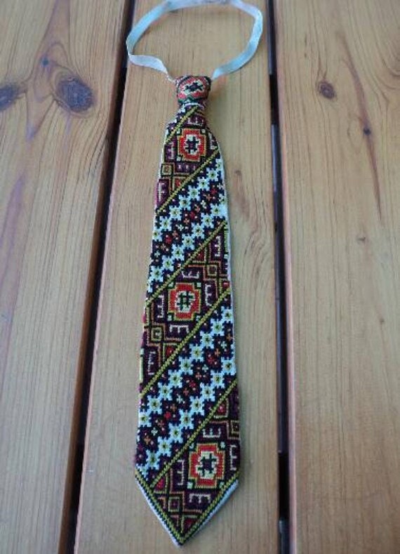 Ukrainian folk, art man's tie, tie hand-embroidere