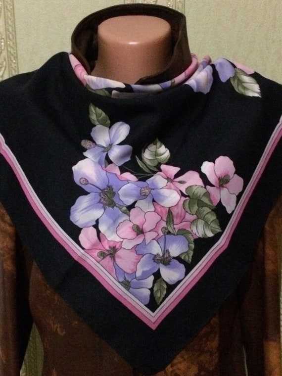 01, A small scarf on a neck a kerchief 100% polye… - image 1
