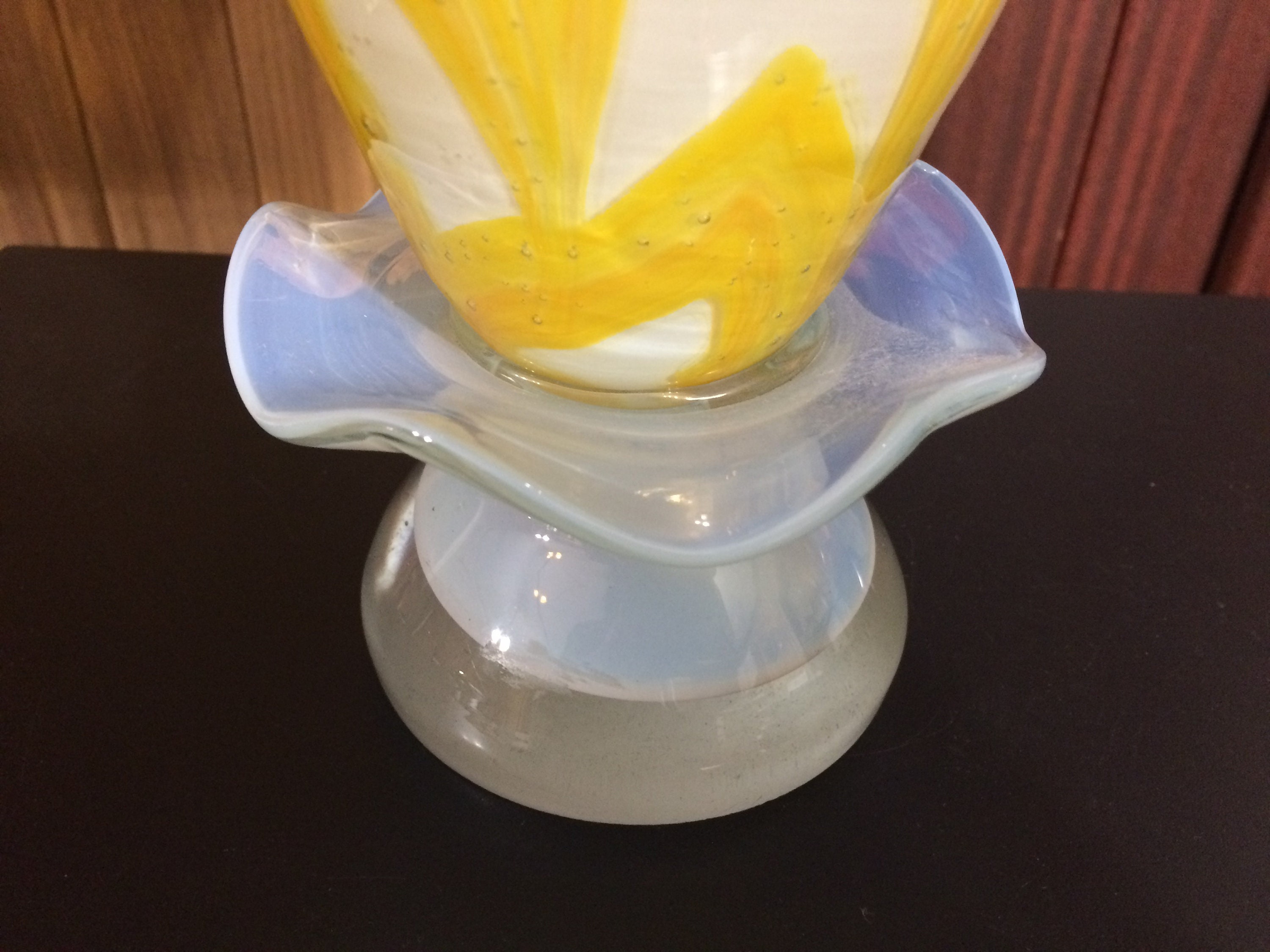 Grand Vase En Verre Sculpté Des Années 1950 - Déco Vintage Française