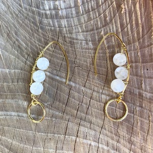 Crushed quartz bead earrings