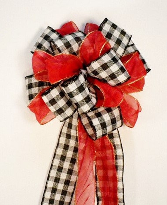 Hand tied Bows - Wired Buffalo Plaid Pink & White Linen Bow 8