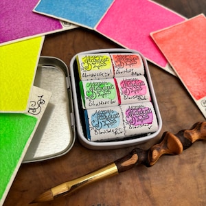 Novo conjunto de paleta fluorescente GLOWSHIFT TRAVEL Aquarela Conjunto de 6 tintas aquarela artesanais feitas à mão (6 x 5 cm!)