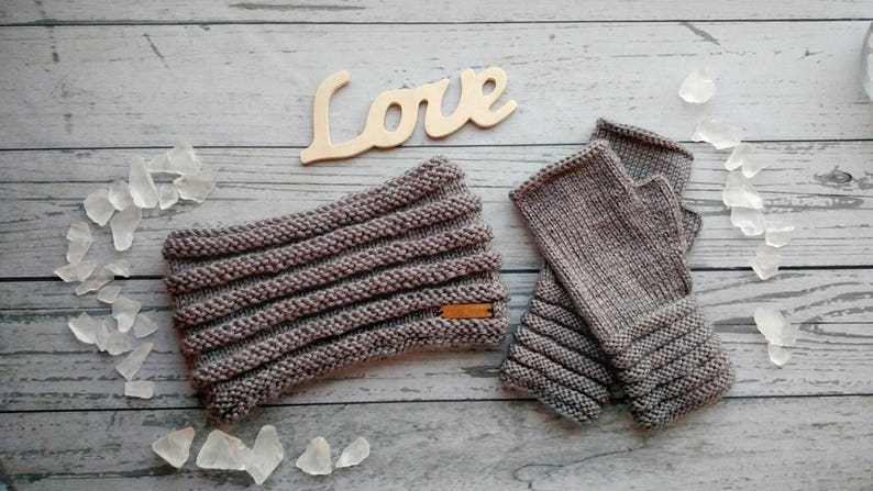 Wide Knit Set Ear Warmer Headband And Fingerless Gloves Ribbed Knit Fingerless Gloves Soft Winter Headband with Matching Gloves Mittens