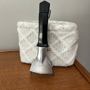Vintage Corning Ware Lock On Pot Holder Casserole Handle Holder Black Twist Detachable Handle Holder Vintage Kitchen