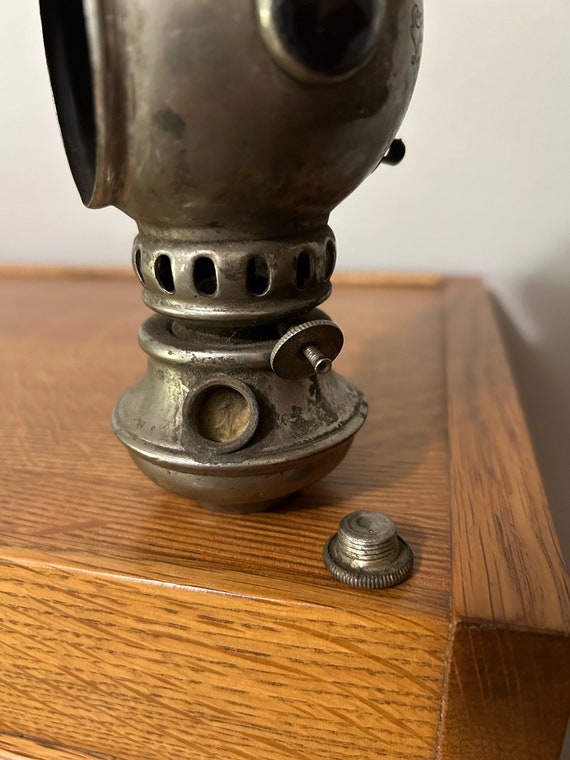 Antique Williams Globe Kerosene Bicycle Lantern Bike