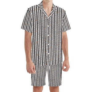 Men Hawaiian Short Sleeve Shirt and Shorts Set Vintage Guns & Stripes Top 2pc Summer Outfit image 1