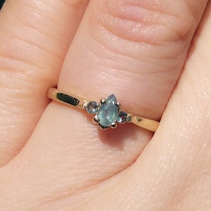 Genuine Alexandrite Ring Siberia Alexandrite Gemstone Natural Gemstone Color-Change Gem Antique Gemstone 19th Century Gem 14kt Gold #52803