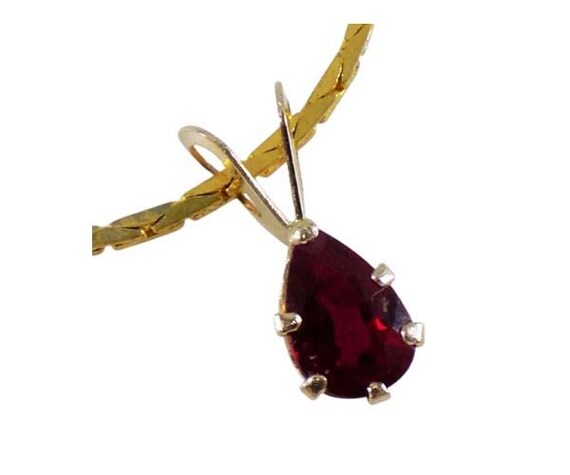 Gorgeous Ruby Pendant Solid 14kt Gold, Ancient Hi… - image 2