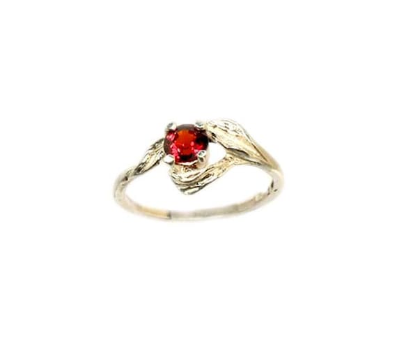 Garnet Ring, Bohemian Gypsy Gemstone, Antique Gemstone, 19th Century Handcrafted Norwegian Gemstone, Rhodolite Garnet, Cape Ruby Gem #59873