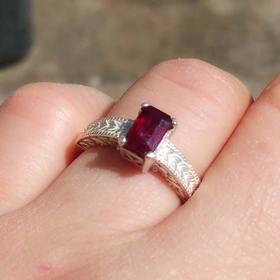 Gorgeous Red Ruby Ring Medieval Magical Talisman … - image 1