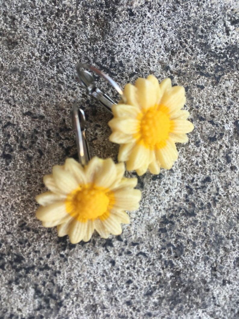 Spring Daisy Earrings Yellow Daisy Earrings Daisy Earrings Etsy
