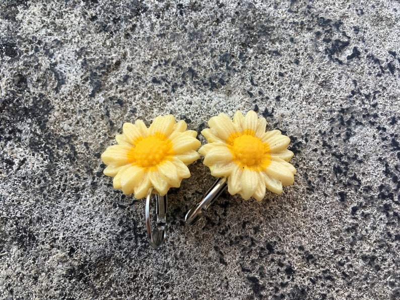 Spring Daisy Earrings Yellow Daisy Earrings Daisy Earrings Etsy