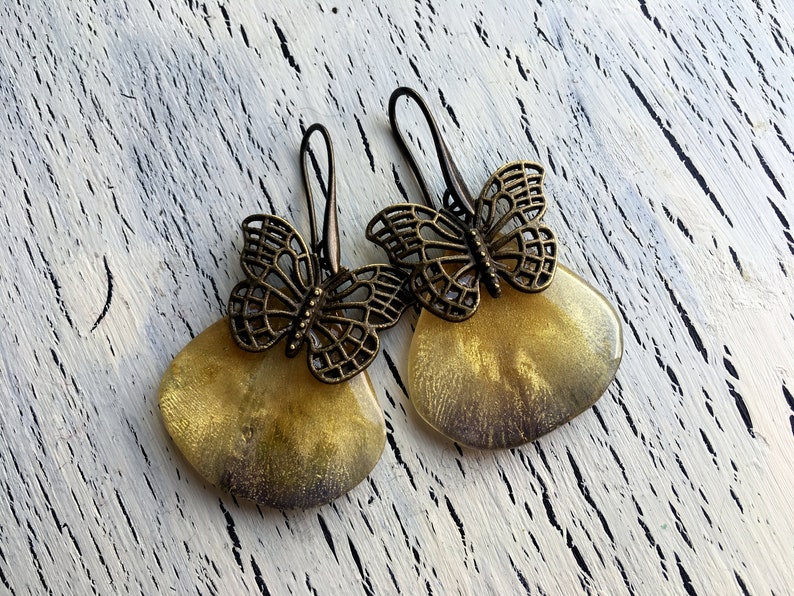 Yellow real flower earrings Gift for her Yellow jewelry Yellow leaf earrings Pressed flower art Flower earrings Yellow earrings