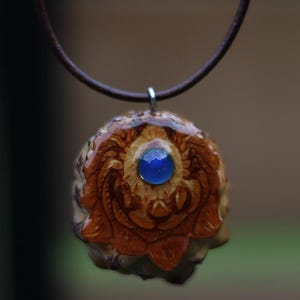 Pinecone Pendant Necklace with Mood Stone | Third Eye Pinecone | Festival Jewelry | Mood Jewelry