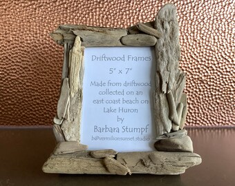 Driftwood Frame - Strong and Gorgeous! The perfect reflection of Nature. This is the perfect place to reflect on your wonderful memories.