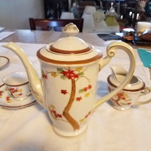 Vintage Occupied Japan Tea Pot Demitasse Tea St 4 Cups/Saucers HAND PAINTED