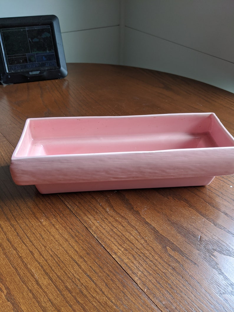 Miramar of California Pink 4 x 11 12 inch planter