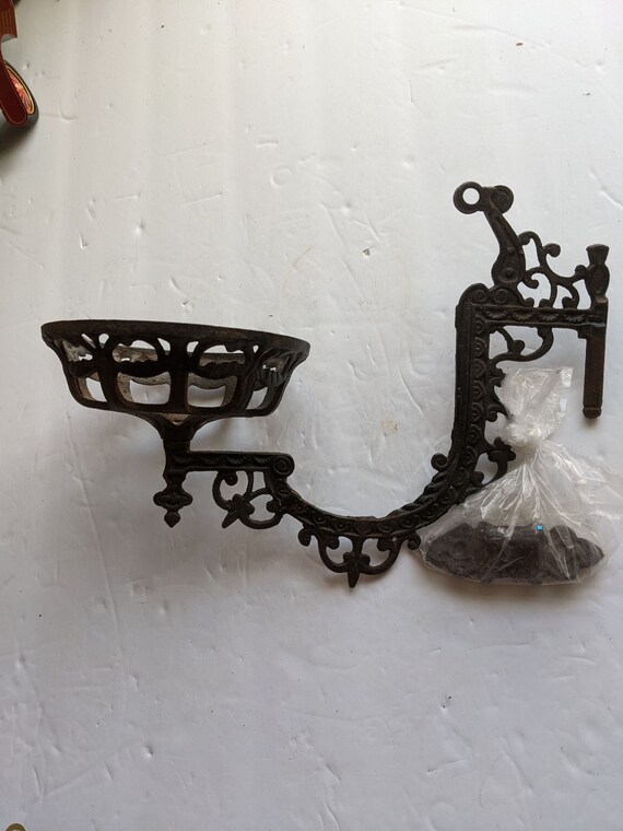 Vintage Cast Iron Oil Lamp Holder Iron Art Black Ornate Swinging