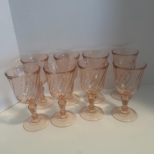 Vintage Set of 8 Rosaline Pink Arcoroc France Wine Glasses - Mid Century Pink Optic Swirl