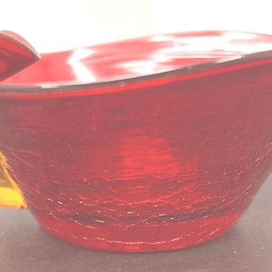 Blenko/Kanawha Amberina Crackle Glass Folded lip Bowl W/Applied Handle 6.75&quot; Wide