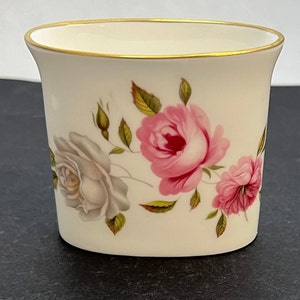 Vintage Royal Worcester MARISSA Cigarette Holder 2.5&quot; T by 2 7/8&quot; W