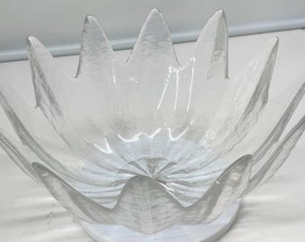 Cj Riedel Austria Crystal/Glass Lotus Spike Bowl 9.75"W by 4.50"T